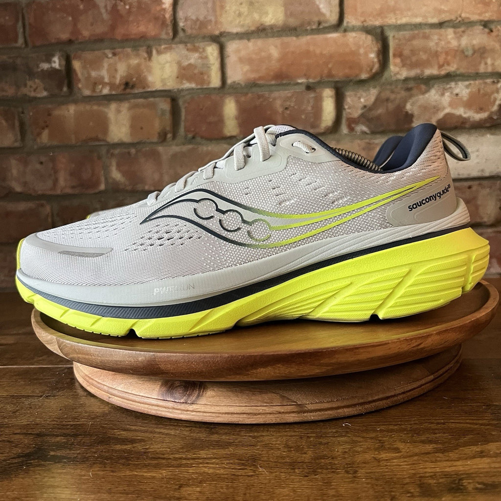 Saucony Guide 18 Stability Cushioned Gray Yellow Running Shoes Sneakers Men's 11