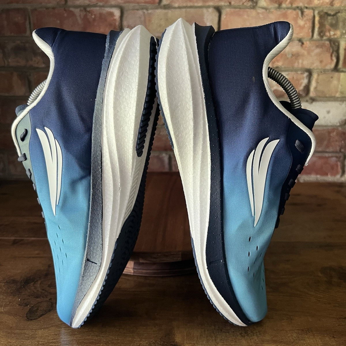 Swift Running APUS Men’s 12 Blue Carbon Plate Running Cushioned Shoes Sneakers