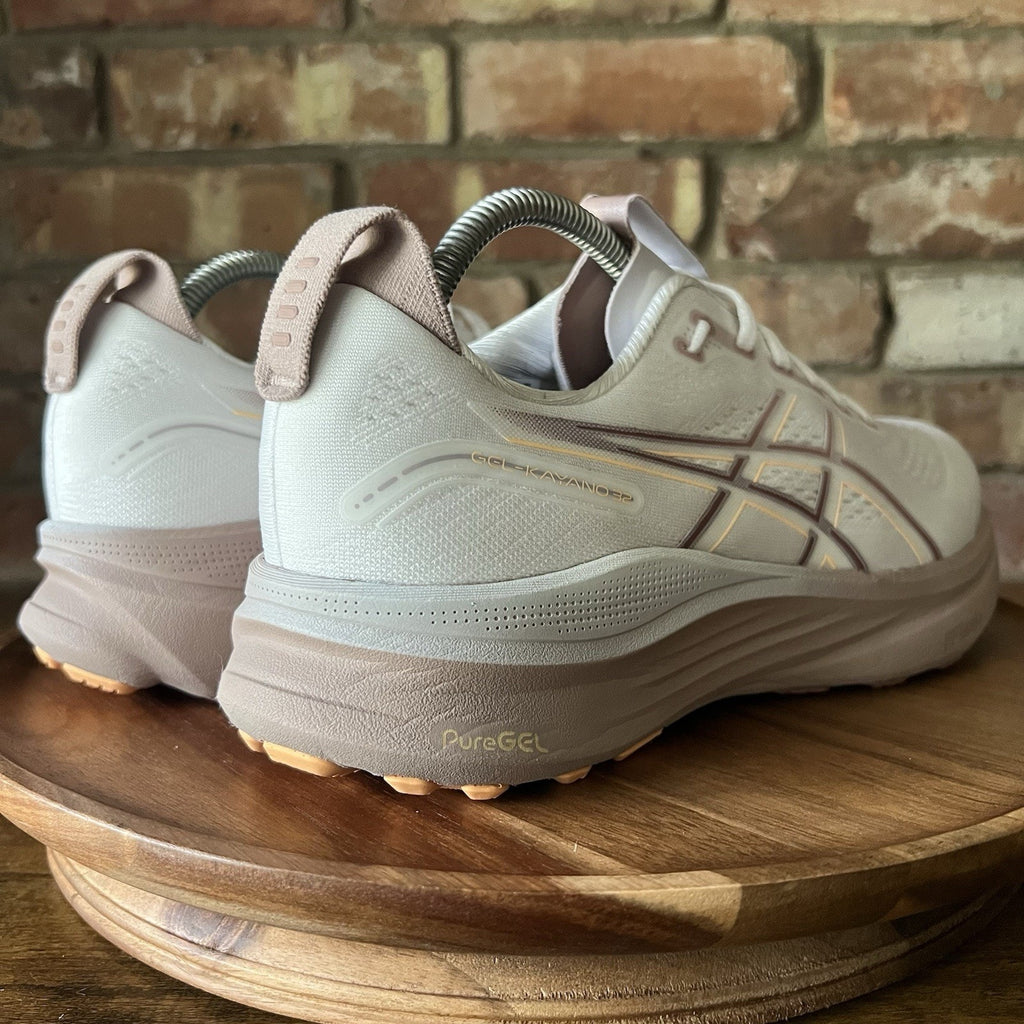 Asics Gel-Kayano 32 Stability Max Cushion Women's 9.5 White Taupe Running Shoes
