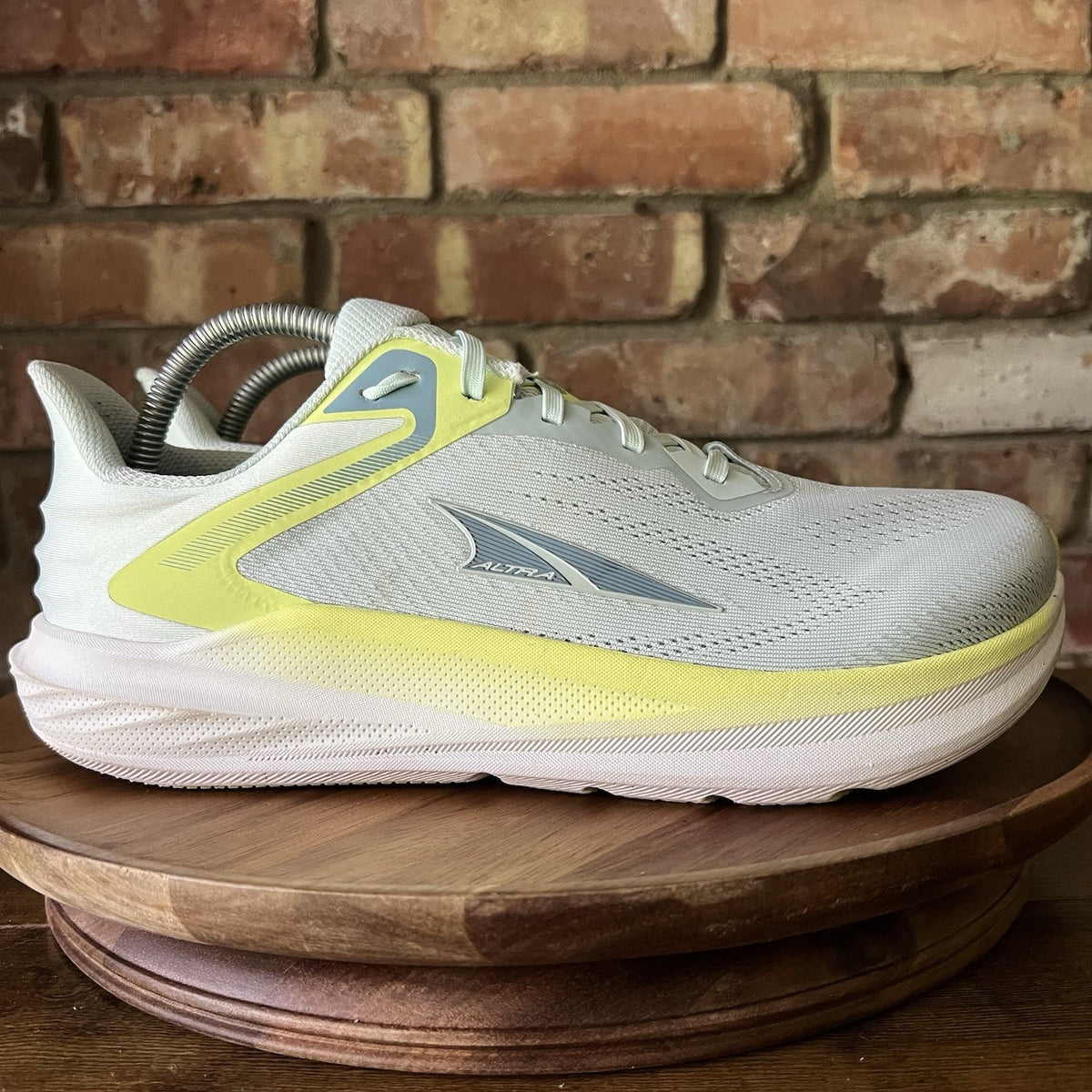 Altra Torin 8 Pastel Teal Max Cushion Neutral Running Shoes Women's 10.5