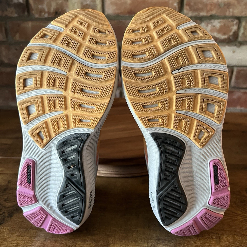 Brooks Ghost 17 Womens 6 2A Gray White Pink Neutral Running Shoes Sneaker