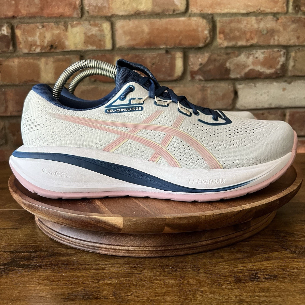 Asics Gel-Cumulus 28 Running Womens 10.5 Mid Cushion Blue Mesh Shoes Sneakers