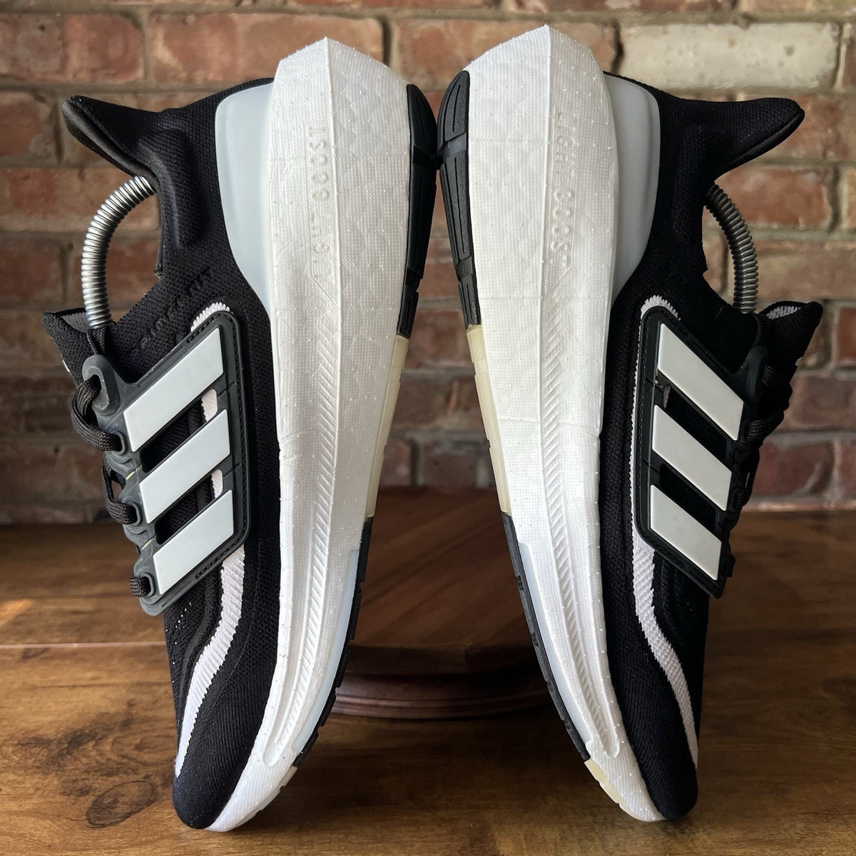Adidas UltraBoost Light Mens Size 10.5 Black White Running Sneakers Shoes