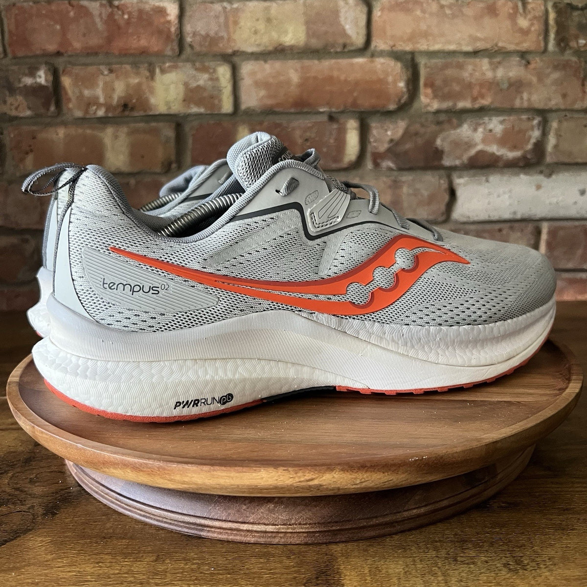 Saucony Tempus 2 Cloud Pepper 14 Stability Cushioned Running Shoes Sneakers