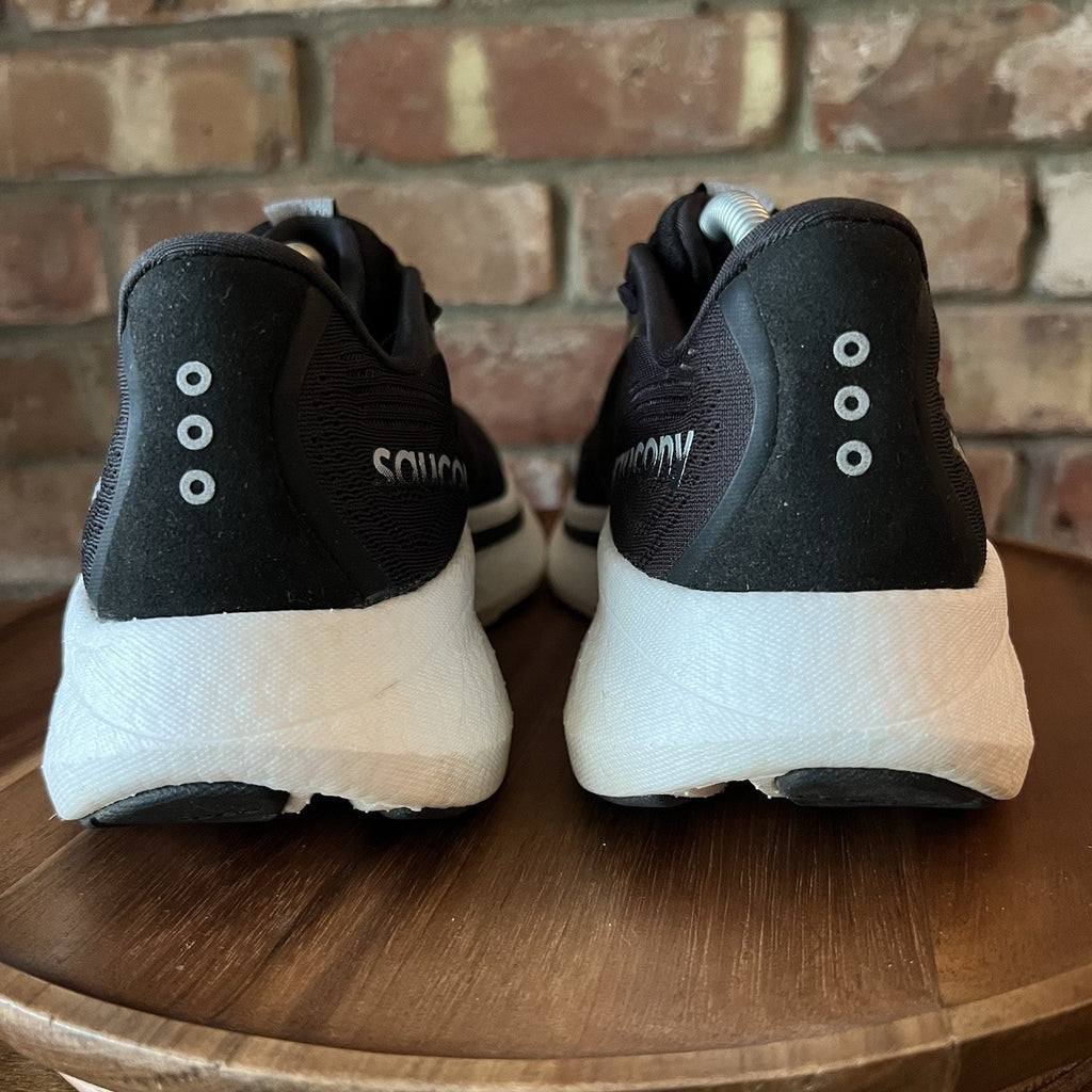 Saucony Ride 18 Women's 8 Plush Cushion Black Neutral Running Shoes Sneakers