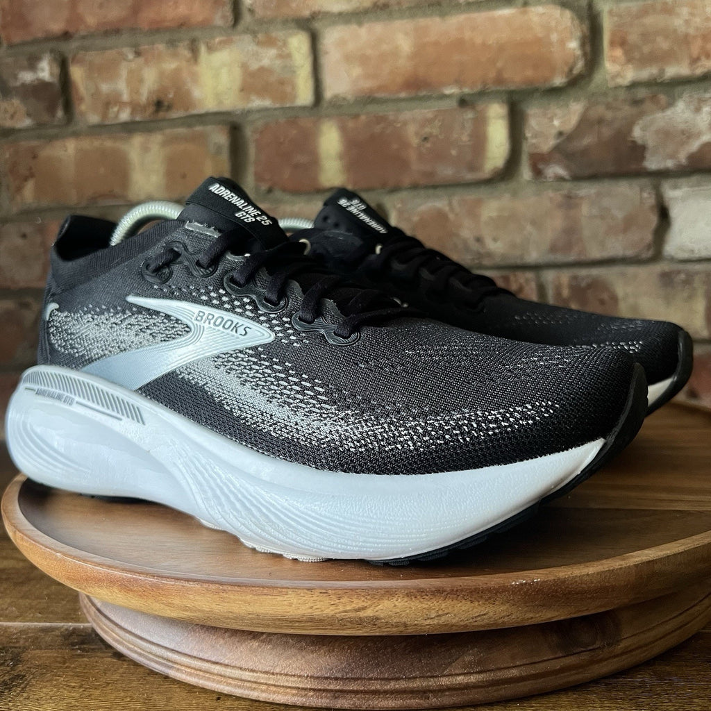 Brooks Adrenaline GTS 25 Supportive Mens 8 Black White Running Shoes Sneakers
