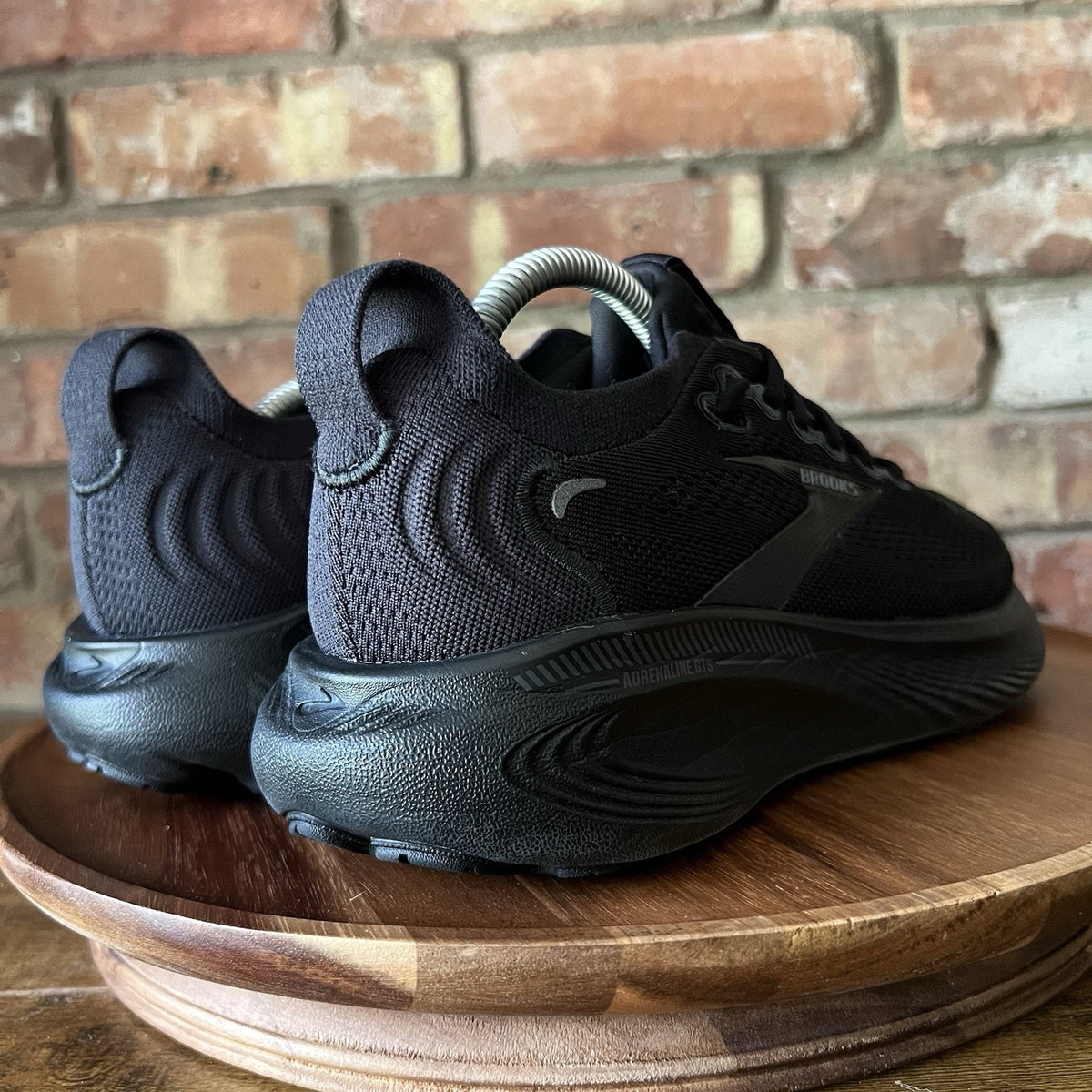 Brooks Adrenaline GTS 25 Supportive Black 8 Women Neutral Running Sneaker Shoes