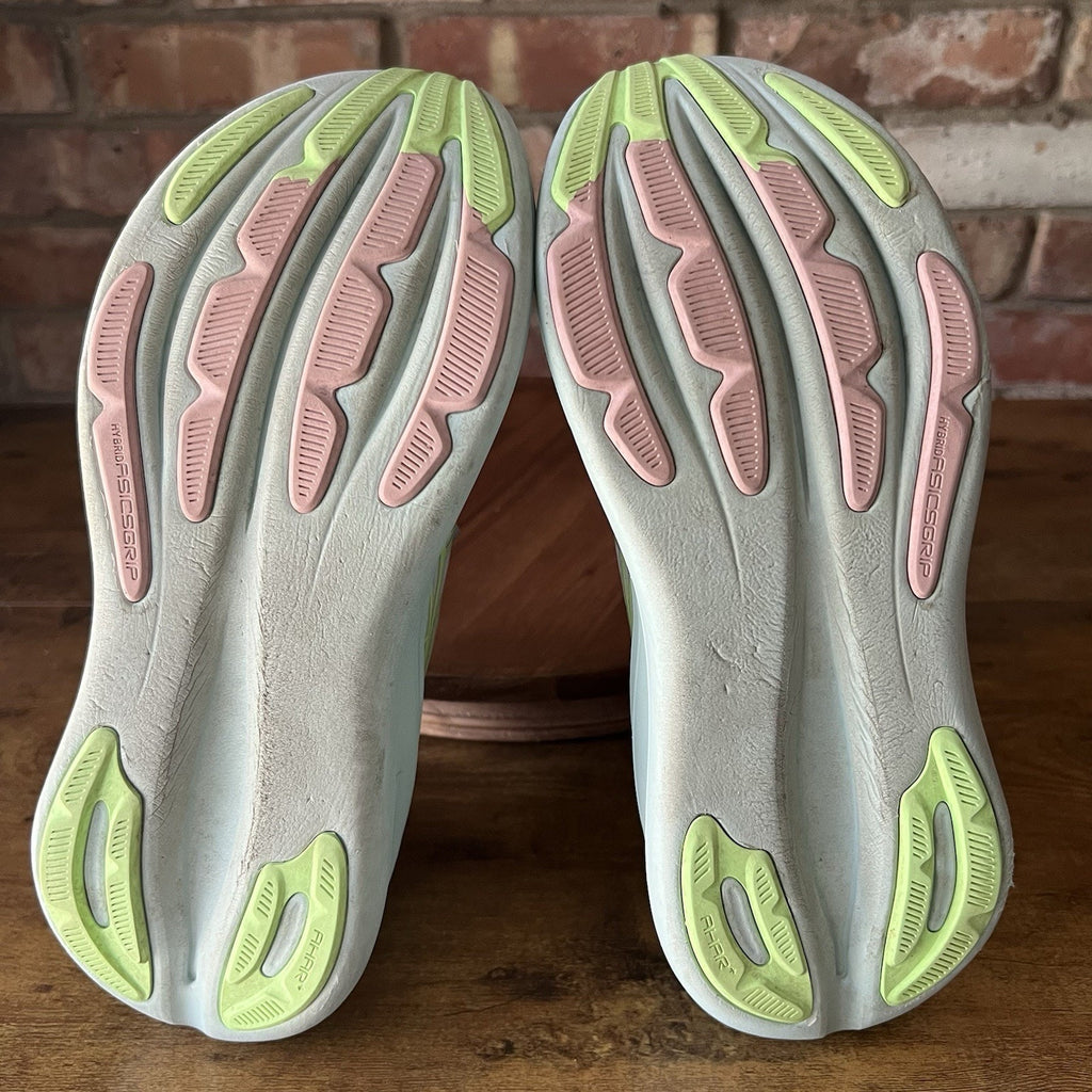 Asics Gel-Nimbus 28 Max Cushion Womens 7 Cream Green Running Shoes Sneakers