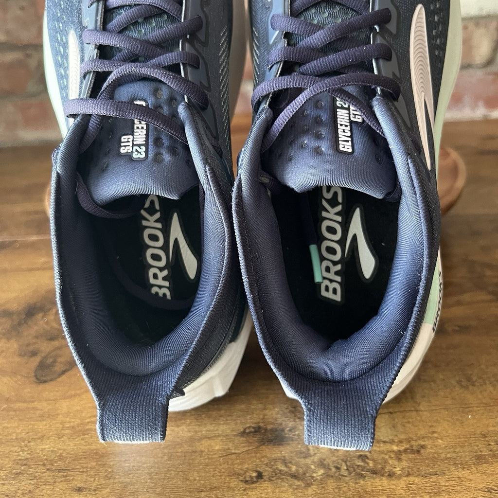 Brooks Glycerin GTS 23 Supportive Plush Cushion Womens 8.5 Blue Running Shoes