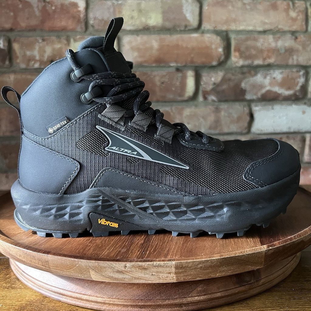 Altra Timp Hiker GTX Womens 6 Black Waterproof Trail Hiking Shoes ALOA85P8000