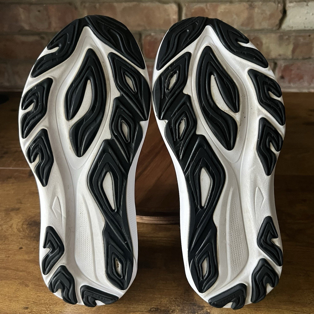 Asics GT-2000 14 Stability Womens 9 Wide Black White Running Shoes Sneakers