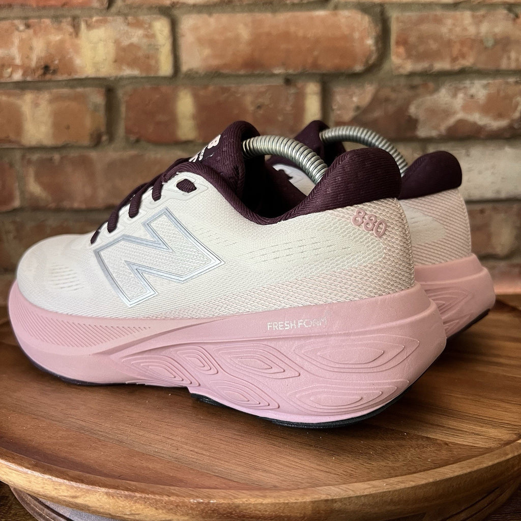 New Balance Fresh Foam X 880 v15 Womens 6.5 Pink White Running Shoes Sneakers