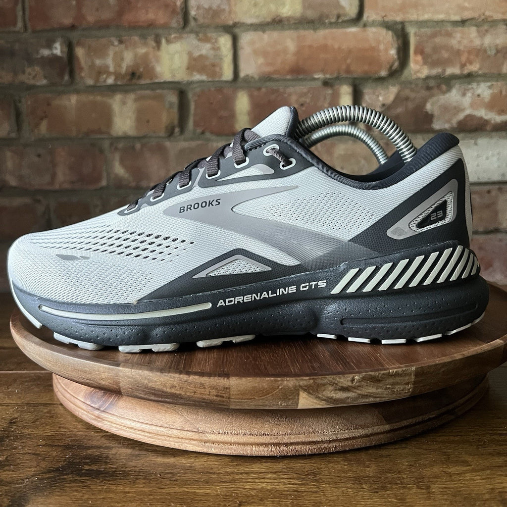 Brooks Adrenaline GTS 23 Supportive Gray Men's 8 4E Running Shoes Sneakers