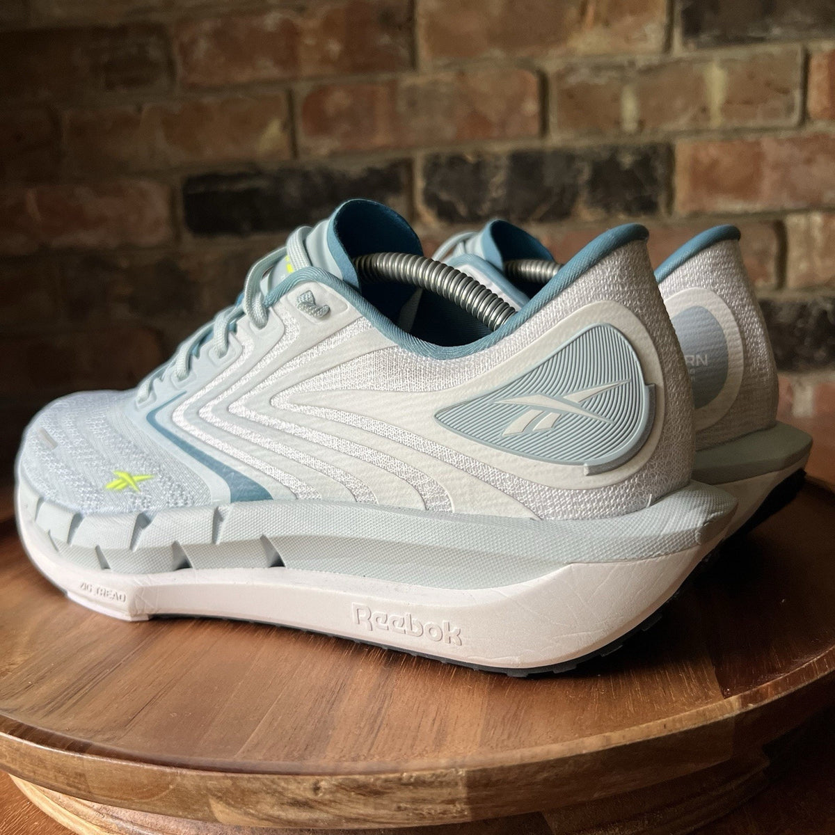 Reebok FloatZig Tread Ice Blue Women's 9 Running Cross Trainer Shoes Sneakers