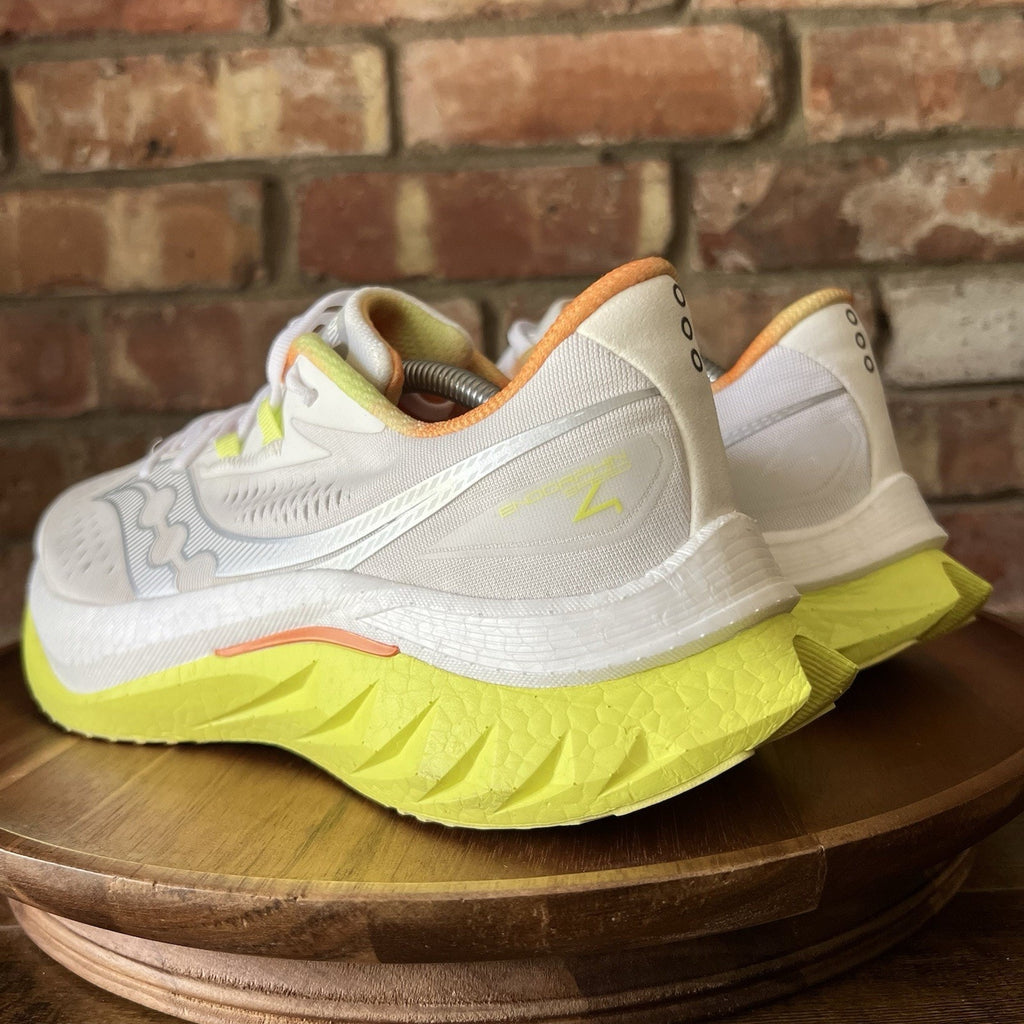 Saucony Endorphin Speed 4 Women's 10 White Sunny Speedroll Cushion Running Shoes