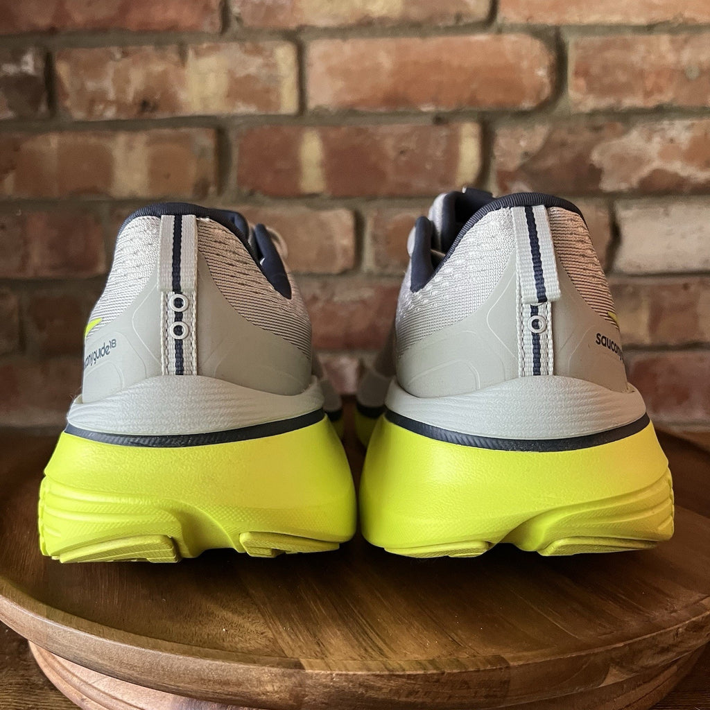 Saucony Guide 18 Stability Cushioned Gray Yellow Running Shoes Sneakers Men's 11