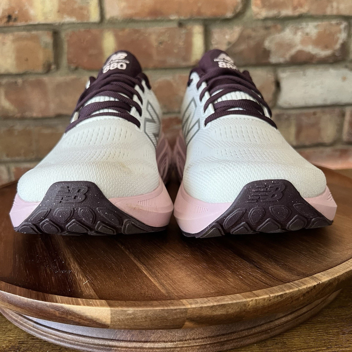 New Balance Fresh Foam X 880 v15 Womens 6.5 Pink White Running Shoes Sneakers