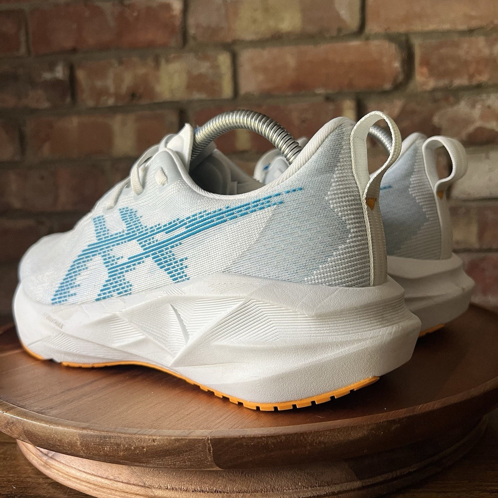 Asics Novablast 5 Max Cushion Mens 8.5 Blue White Running Shoes Sneakers