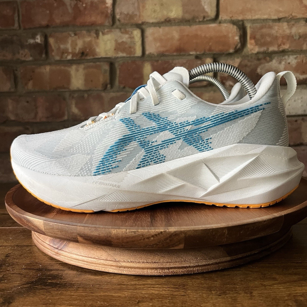 Asics Novablast 5 Max Cushion Mens 8.5 Blue White Running Shoes Sneakers