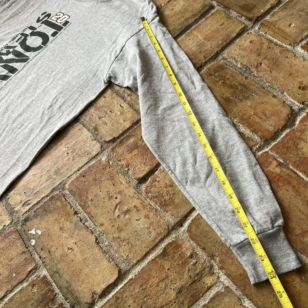 Chase Authentic Tony Stewart 20 Shirt Men's Medium Long Sleeve Grey