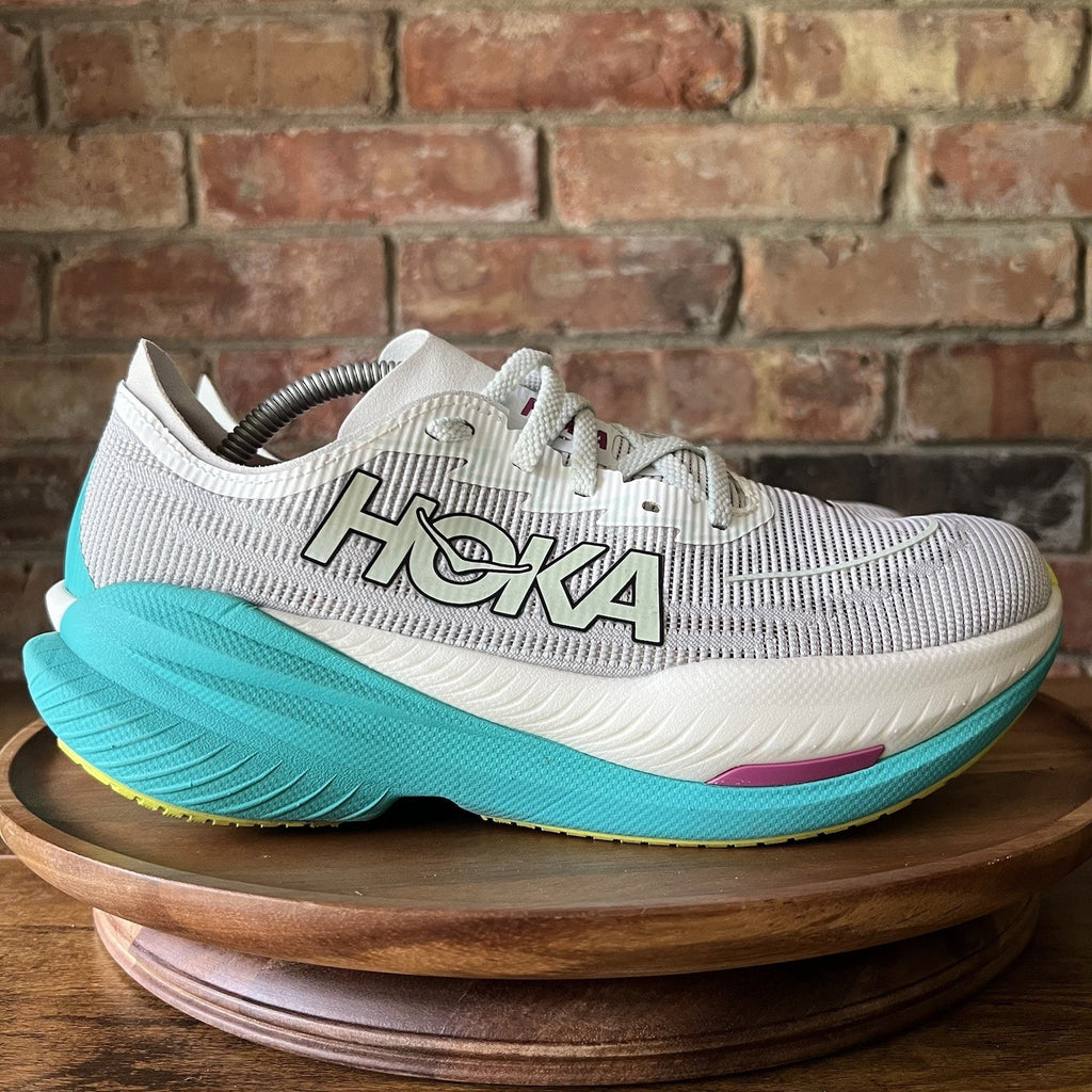 Hoka One One Mach X 2 Max Cushion Womens 9.5 Running Carbon Racing Shoes Sneaker