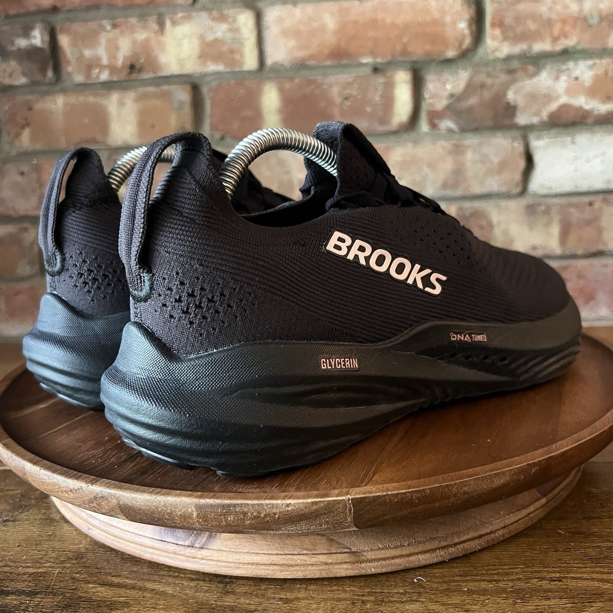 Brooks Glycerin StealthFit 22 Knitted Plush Cushion Women’s 10.5 Running Shoes