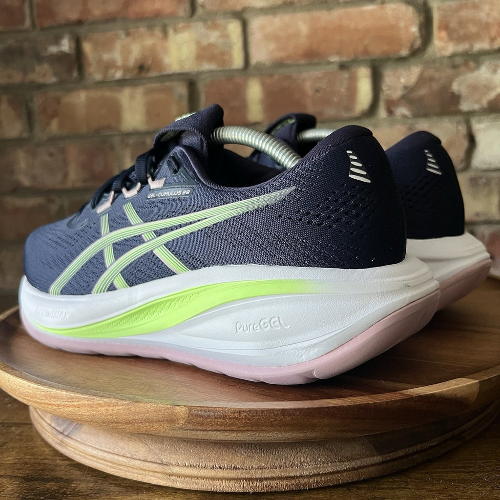 Asics Gel-Cumulus 28 Max Cushion Womens 8 Blue Green White Running Shoes