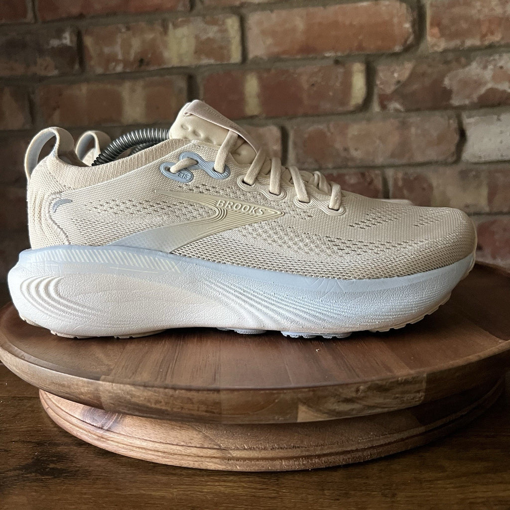 Brooks Adrenaline GTS 25 Supportive Womens 7.5 Cream Blue Running Shoes Sneakers