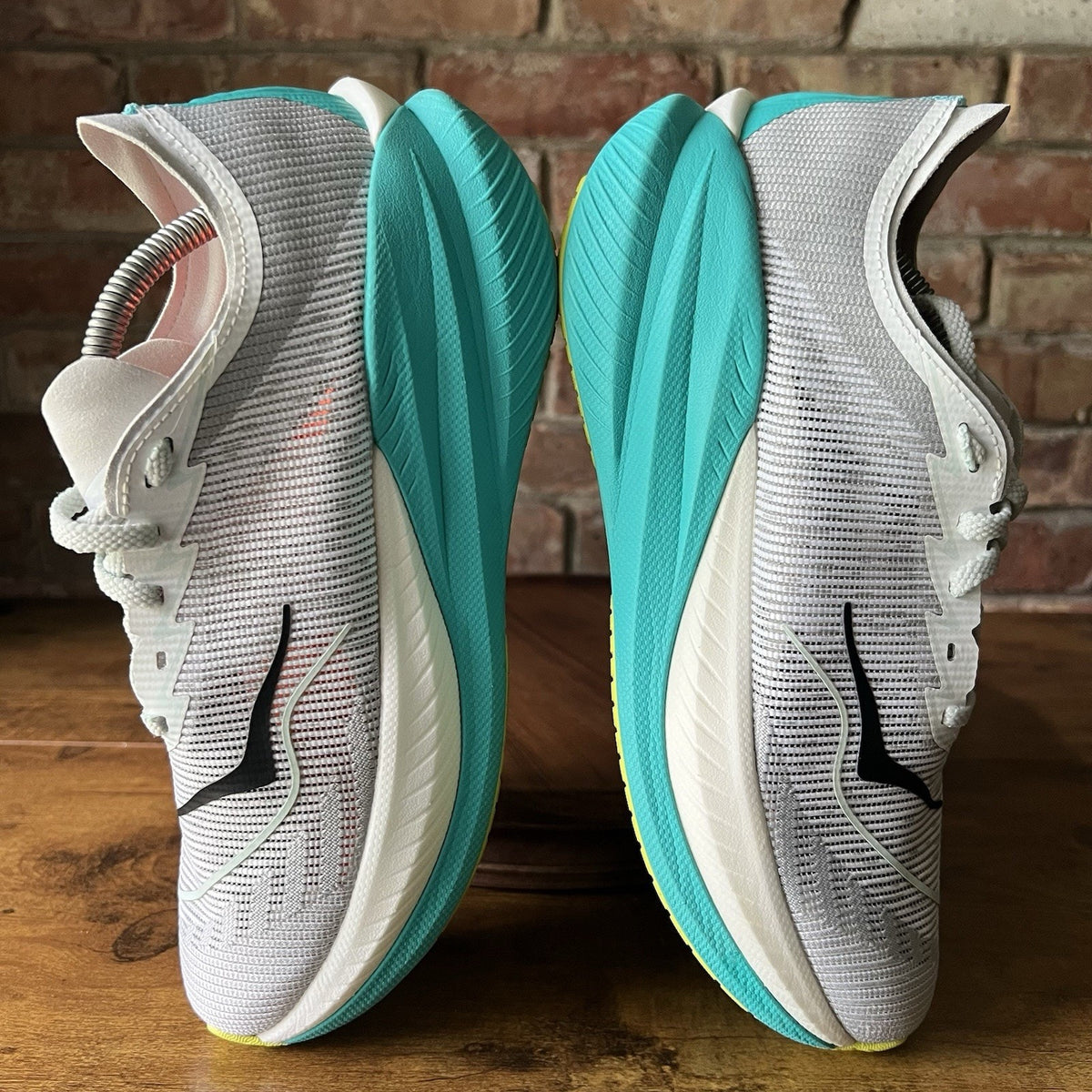 Hoka One One Mach X 2 Max Cushion Womens 9.5 Running Carbon Racing Shoes Sneaker