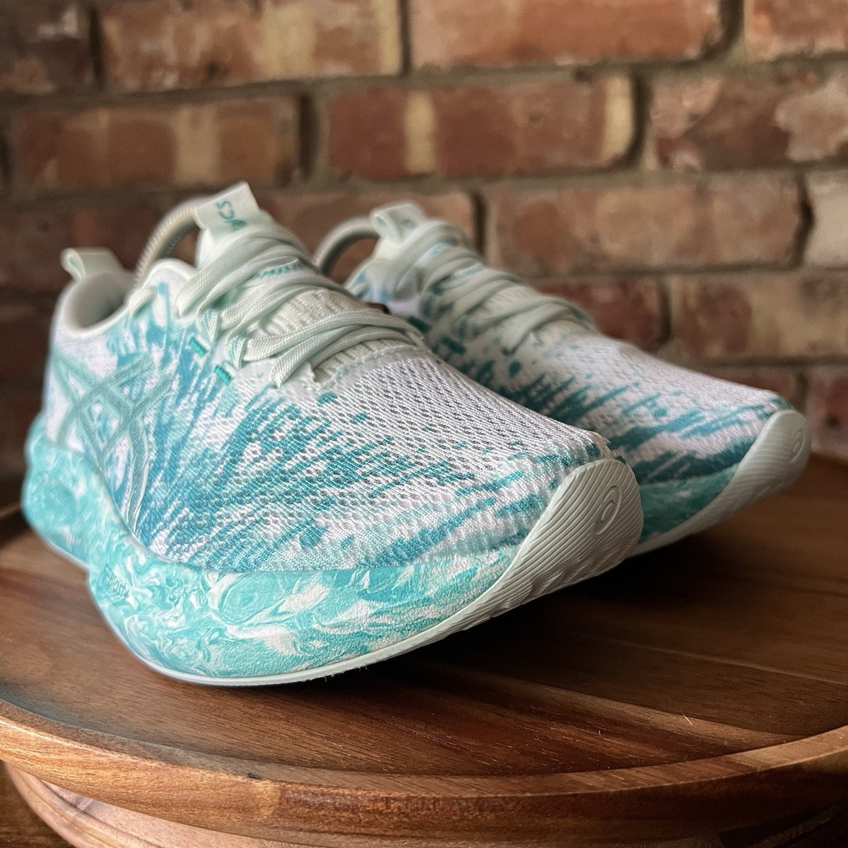 Asics Noosa Tri 16 White Aqua Running Women's 6 FF Blast Cushioned Shoes