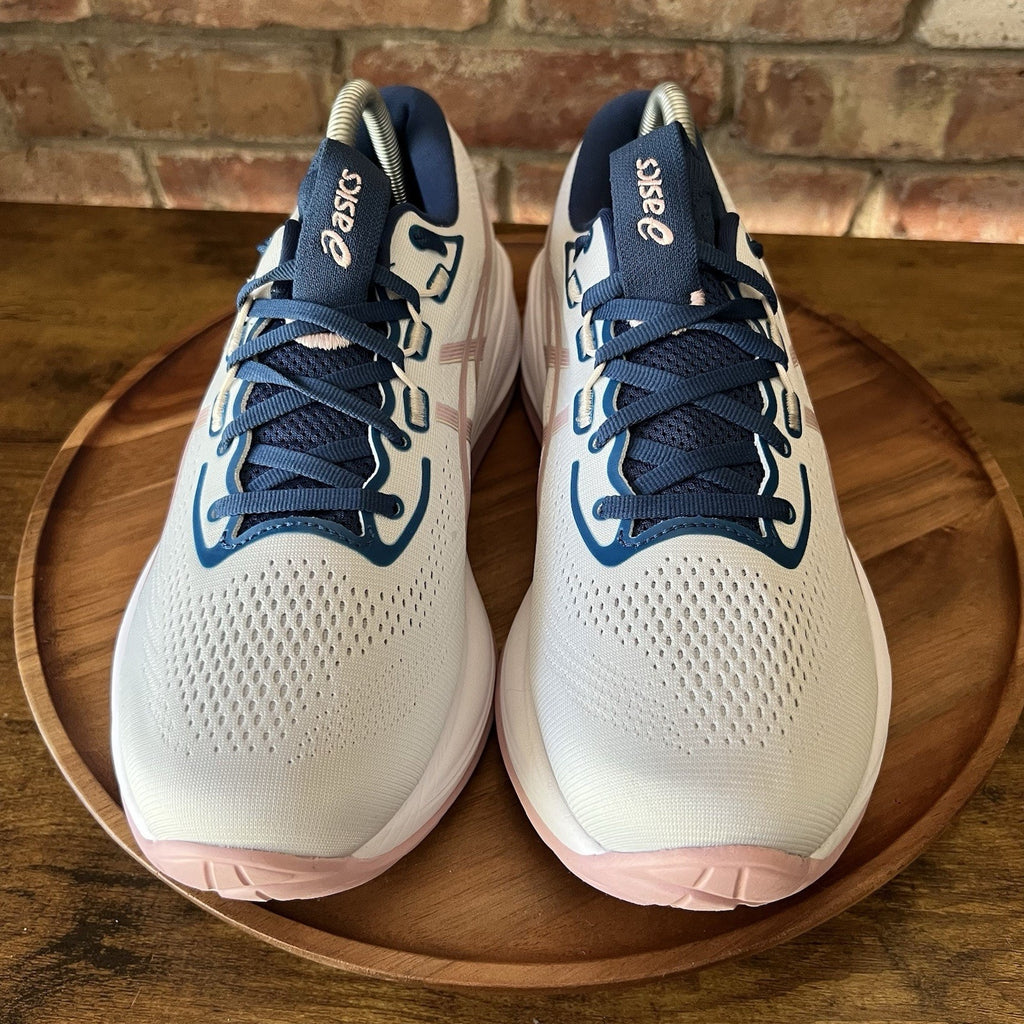Asics Gel-Cumulus 28 Running Womens 10.5 Mid Cushion Blue Mesh Shoes Sneakers