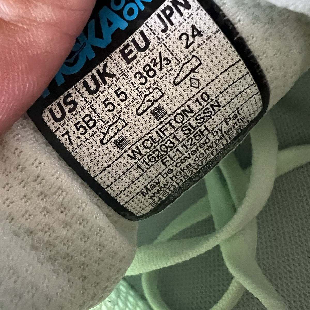 Hoka One One Clifton 10 Womens 7.5 Blue White Running Max Cushion Shoes Sneakers