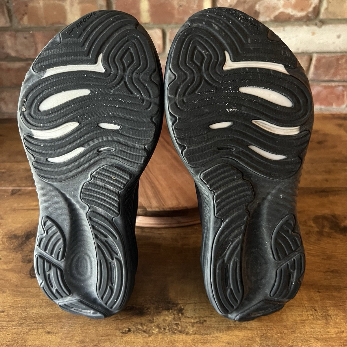 Brooks Glycerin StealthFit 22 Knitted Plush Cushion Women’s 10.5 Running Shoes