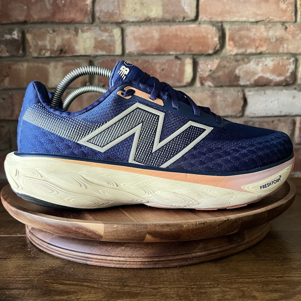 New Balance Fresh Foam 1080V14 Blue Max Cushion Running Shoes Women’s 11 2E