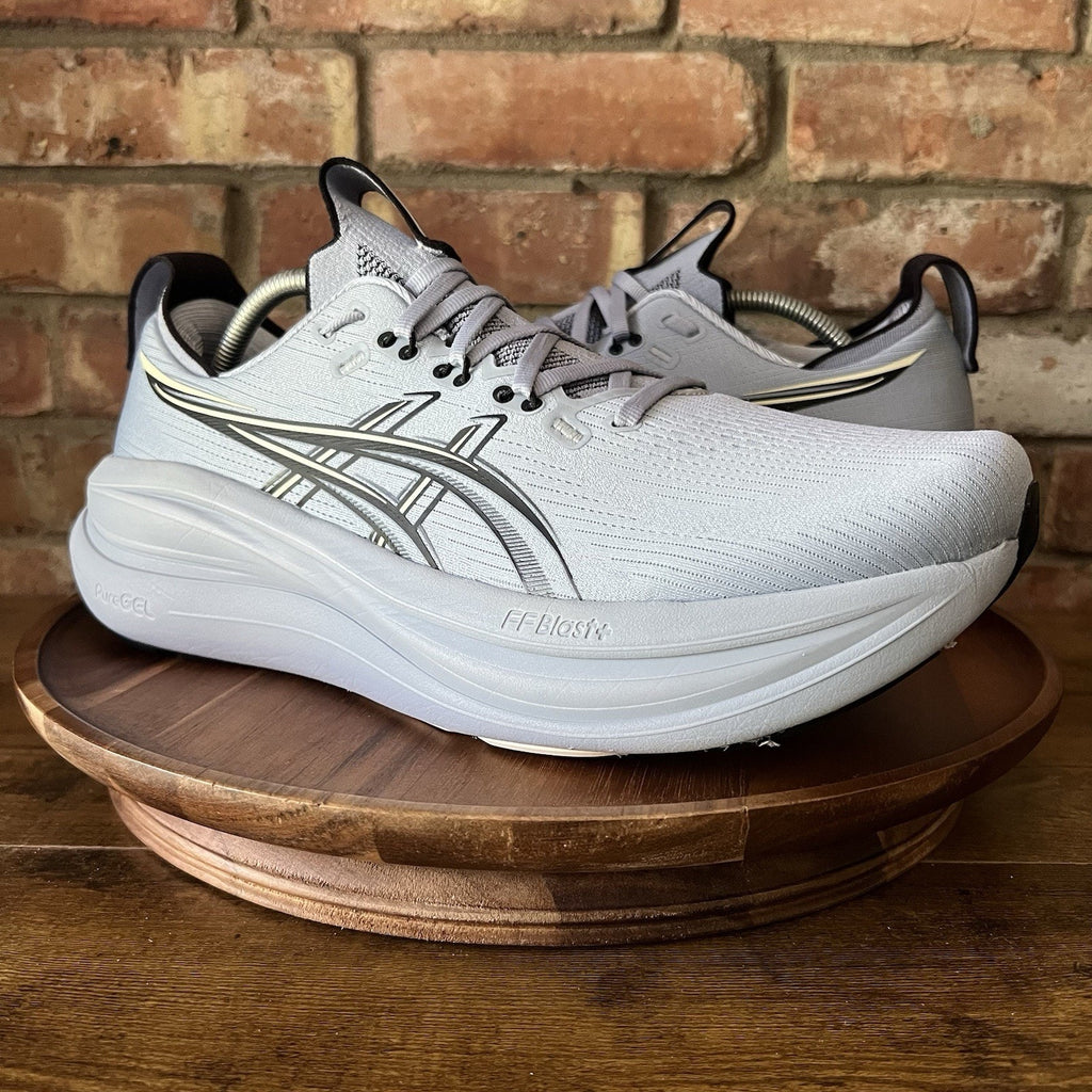 ASICS Gel-Nimbus 28 Max Cushion Men's 11.5 Grey Black Running Shoes Sneakers