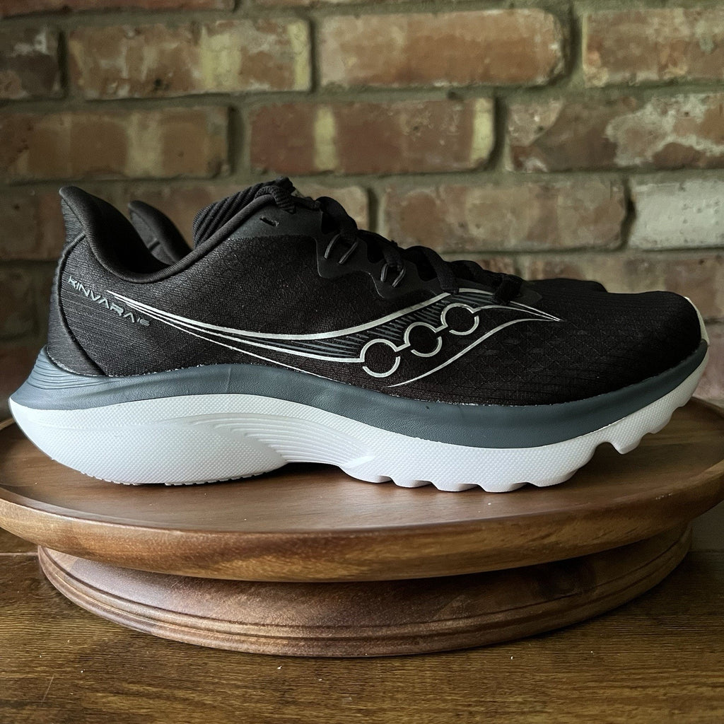 Saucony Kinvara 16 Women's 8 PWRRUN Black Neutral Cushion Running Shoes Sneakers