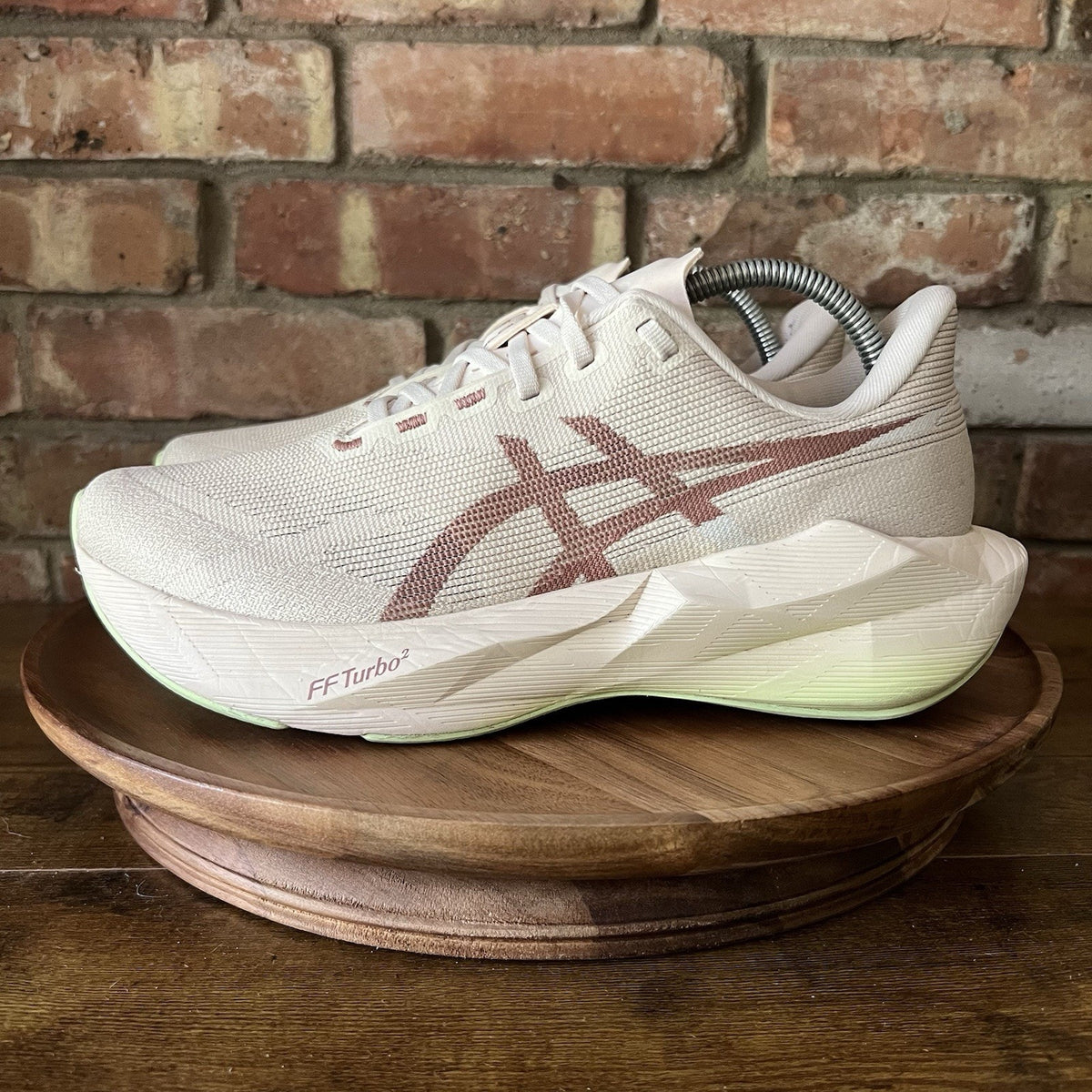 Asics Novablast 6 FF Turbo Max Cushion Rose Dust Running Shoe Sneakers Women 9.5