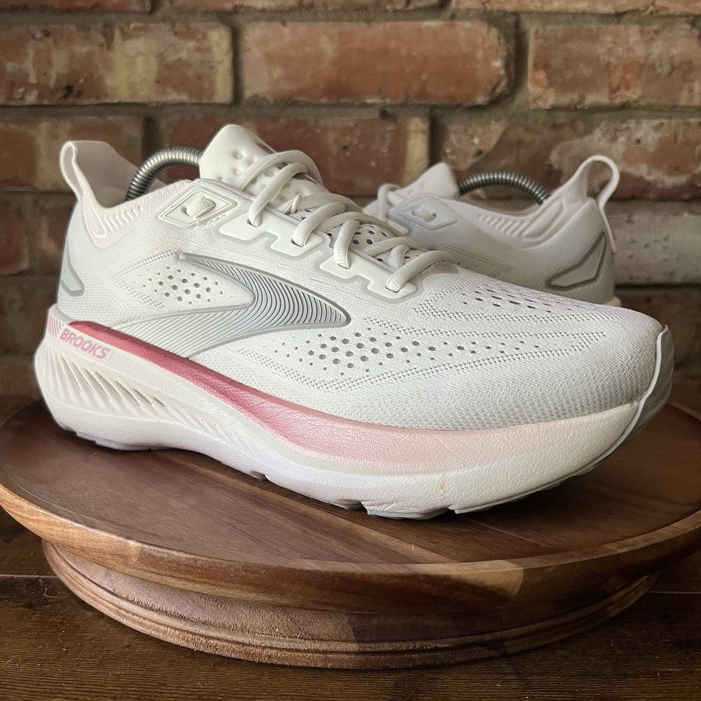 Brooks Glycerin GTS 23 Supportive Womens 10 White Pink Running Shoes Sneakers